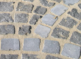 PAVÉS BLUESTONE SCIÉ